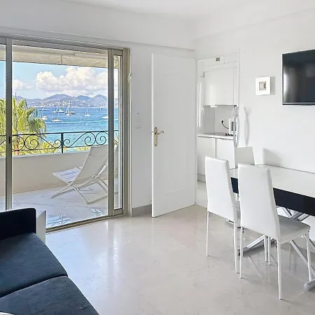 Bright One Bedroom On La Croisette *